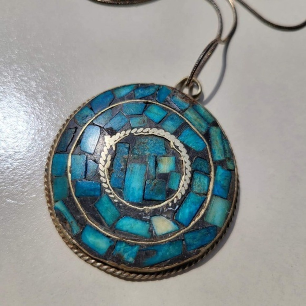 Vintage Mosaic Pendant Necklace Turquoise Blue Boho Round Medallion Silver Chain - Picture 5 of 6